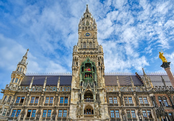 Fototapeta premium The New Town Hall located in the Marienplatz in Munich, Germany