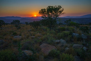 Fototapeta na wymiar sunset at three rondavels lookout in blyde river canyon, south africa 28