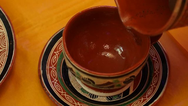 SERVIR CHOCOLATE CALIENTE