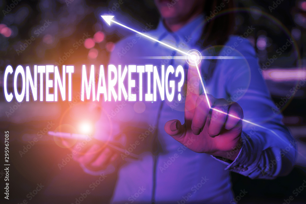 Aufkleber writing note showing content marketing question. business concept for involves creation and sharing 