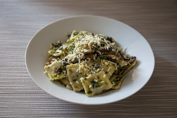 Ravioli with pesto sauce
