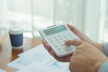 Financial accountants plan business meeting reports