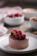 Cheesecake glacé aus fruits rouges