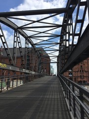 Brücke über die Elbe in Hamburg