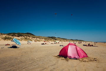 camping à la plage pour les vacances