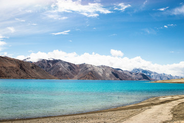 Fototapeta na wymiar Landscape amazing view of Pagong lake, Leh Ladakh, India.