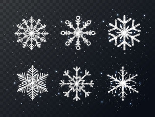 Fototapeta na wymiar Silver glitter snowflakes collection on transparent background. Shining Christmas design with sparkles and stars. Winter holiday luxury decoration for cards, invitation, banner. Vector illustration