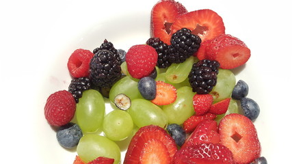 gesunder Früchtemix - sehr lecker, sehr real und bewusst unbearbeitet Nachspeise