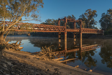 Lift bridge over the Murray River. 