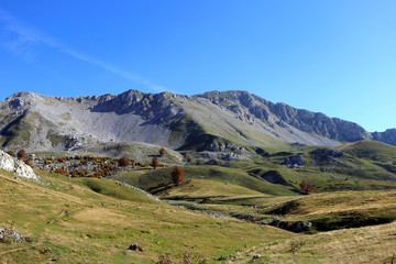 Fototapeta na wymiar National Park of Abruzzo, Lazio and Molise - A view of the mountains on the Meta mountains