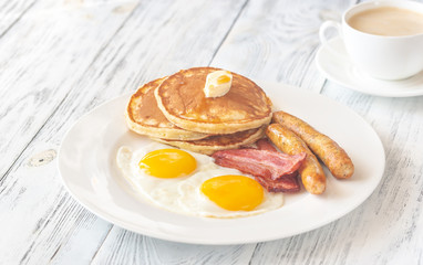 Portion of American breakfast