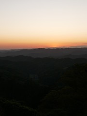 夕焼けと山並み　常陸太田市