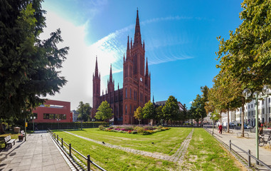 New Town Hall, brick building of the neo-Gothic Marktkirche, Marktplatz, Wiesbaden, Hesse, Germany, Sept 2019