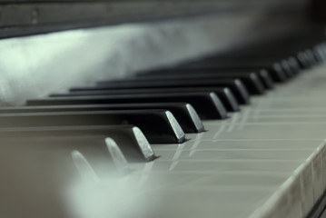 Piano keyboard close up 