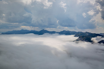  HIGH MOUNTAIN SEA OF CLOUDS EUROPE