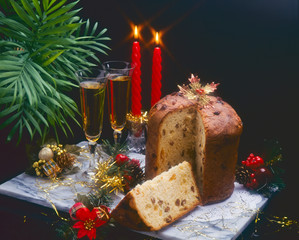 Tradirional Christmas Foods. Panettone.