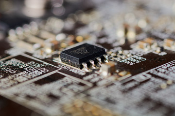 High tech mother board with chip components