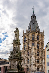 Fototapeta na wymiar Historic town hall of Cologne