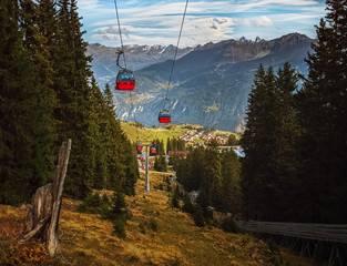 Seilbahn in den österreichischen Alpen