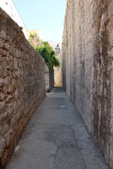 narrow street in old town dubrovnik