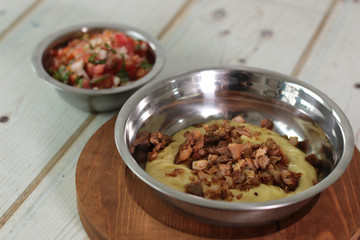 Fondue de carne y pico de gallo