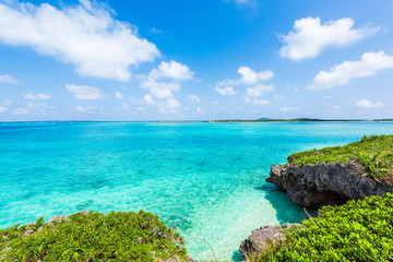 美しい宮古島の海　Beautiful beach in Miyakojima Island, Okinawa.