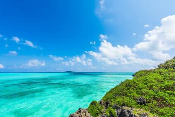 美しい宮古島の海　Beautiful beach in Miyakojima Island, Okinawa.
