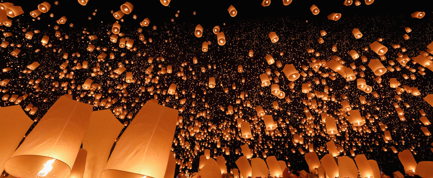 Sky lanterns in Chiang Mai ,Thailand . The most beautiful Thai traditional Yi Peng (Loi Krathong) festival