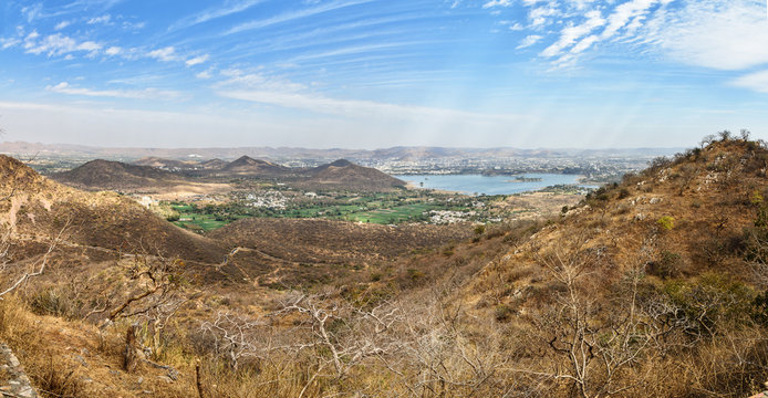 View of Udaipur city and Fateh Sagar lake from Monsoon Palace. India