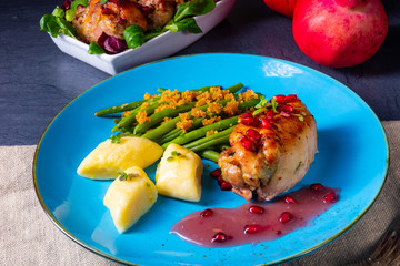 Chicken roulades with polish dumplings (kopytka) and green beans
