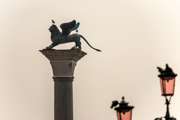 Venice, the winged lion of San Marco square, symbol of the Venetian Republic. UNESCO world heritage site, Veneto, Italy, Europe © Alberto Masnovo