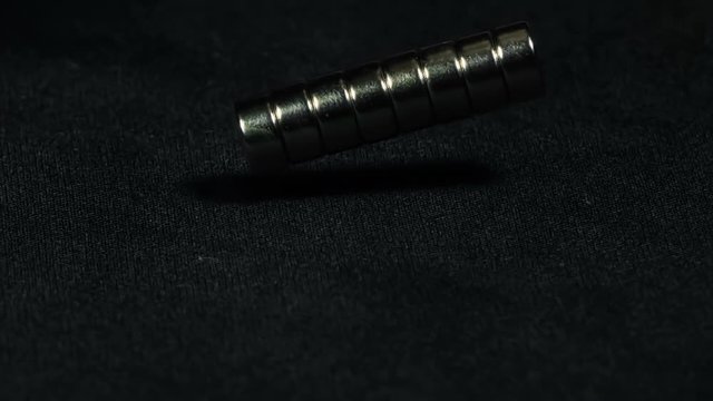 Neodymium Magnets Interacting in Slow Motion With Impacts 1500fps