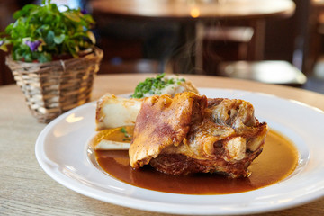 Schweinehaare Schweinshaxe Wirtshaus Oktoberfest