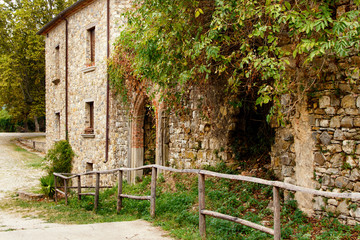 Roscigno Vecchio - Ghost town in Cilento