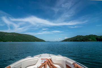 Fototapeta na wymiar on a boat on lake jocassee south carolina