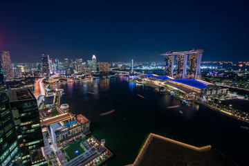 Fototapeta na wymiar Singapore skyscrapers at magic hour