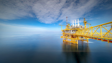 Large offshore drilling oil rig plant in the gulf