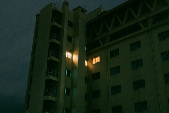 Fototapeta Exterior view of building at night