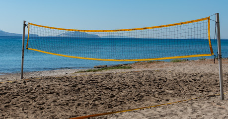 Beachvolleyballfeld am Strand von der Insel Kos Griechenland