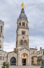 Fototapeta na wymiar Bell tower of Basilica of Notre-Dame de Fourviere, Lyon, France