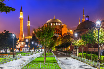 Fototapeta na wymiar Hagia Sophia in Sultan Ahmet Square, Istanbul, Turkey