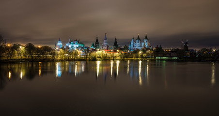 Fototapeta na wymiar Skyline of historic buildings in Moscow.