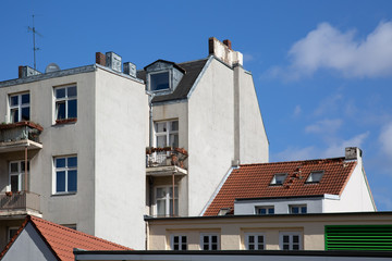 Fototapeta na wymiar Hinterhof Fassaden in Hamburg