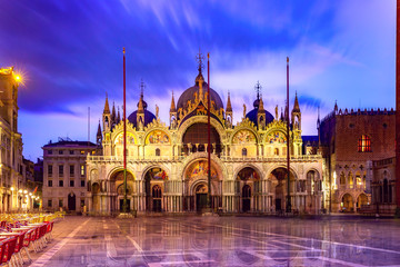 Fototapeta na wymiar San Marco square at sunrise. Venice, Italy