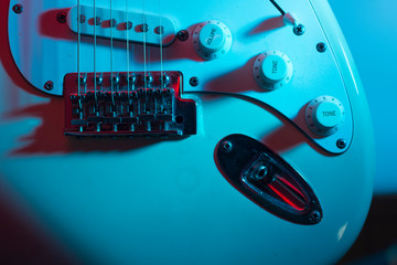 guitarra luz azul
