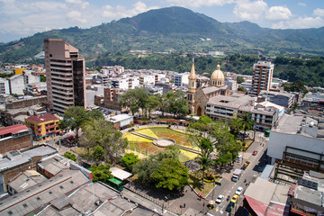 Vista aérea del parque El Lago en Pereira- Risaralda-Colombia