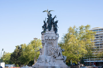 Fototapeta na wymiar Lisbon statue