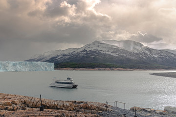 boat on the lake