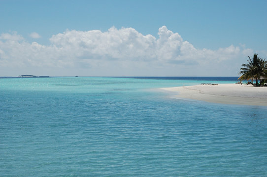 The perfect paraside in Ranveli Island, one of the Maldive Islands