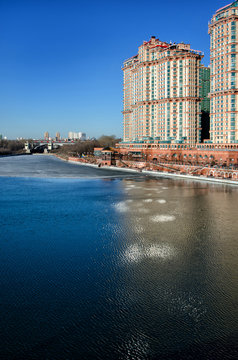 MOSCOW,RUSSIA - MARCH 14,2015: View on luxury residential complex Alie Parusa Red Sails from river side, Moscow